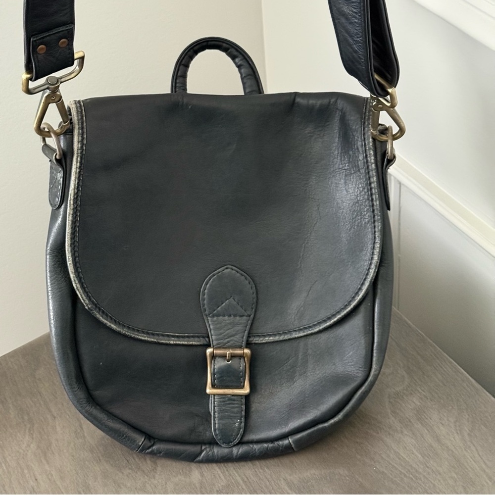 HOBO International Black Leather Saddle Bag Crossbody Purse